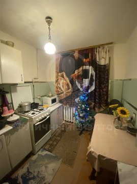 2-к квартира, 1/5 эт., 49м²