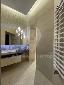 1-к квартира, 15/15 эт., 200м²