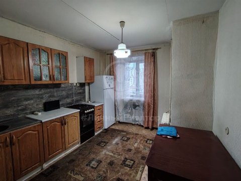 2-к квартира, 6/9 эт., 63м²