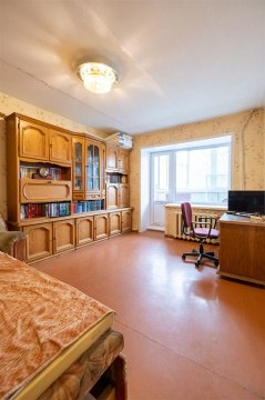 2-к квартира, 3/5 эт., 47м²