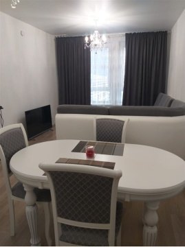 3-к квартира, 18/33 эт., 62м²