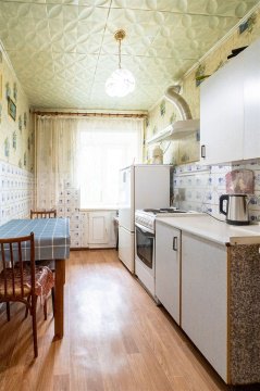 2-к квартира, 3/5 эт., 47м²