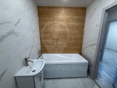 1-к квартира, 9/10 эт., 36м²